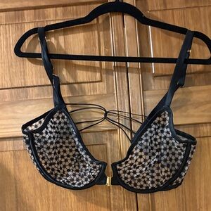 Victoria’s Secret Black and Cream See Through Lace Bra Front Clasp 36 D